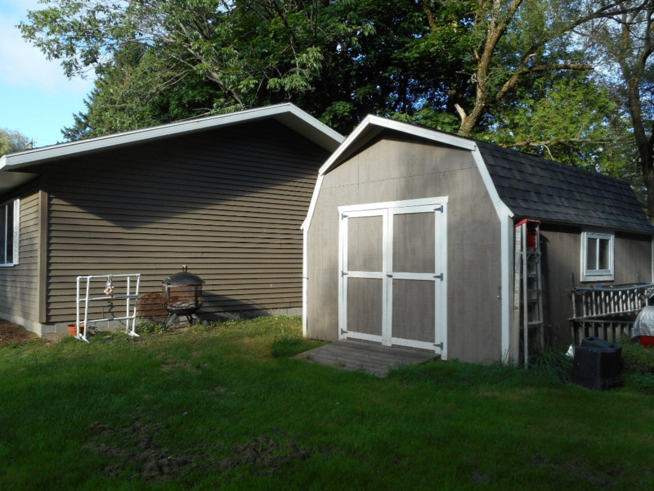 581 8th Street Manistee, MI 49660 - Photo 3 of 48 DSCN1514