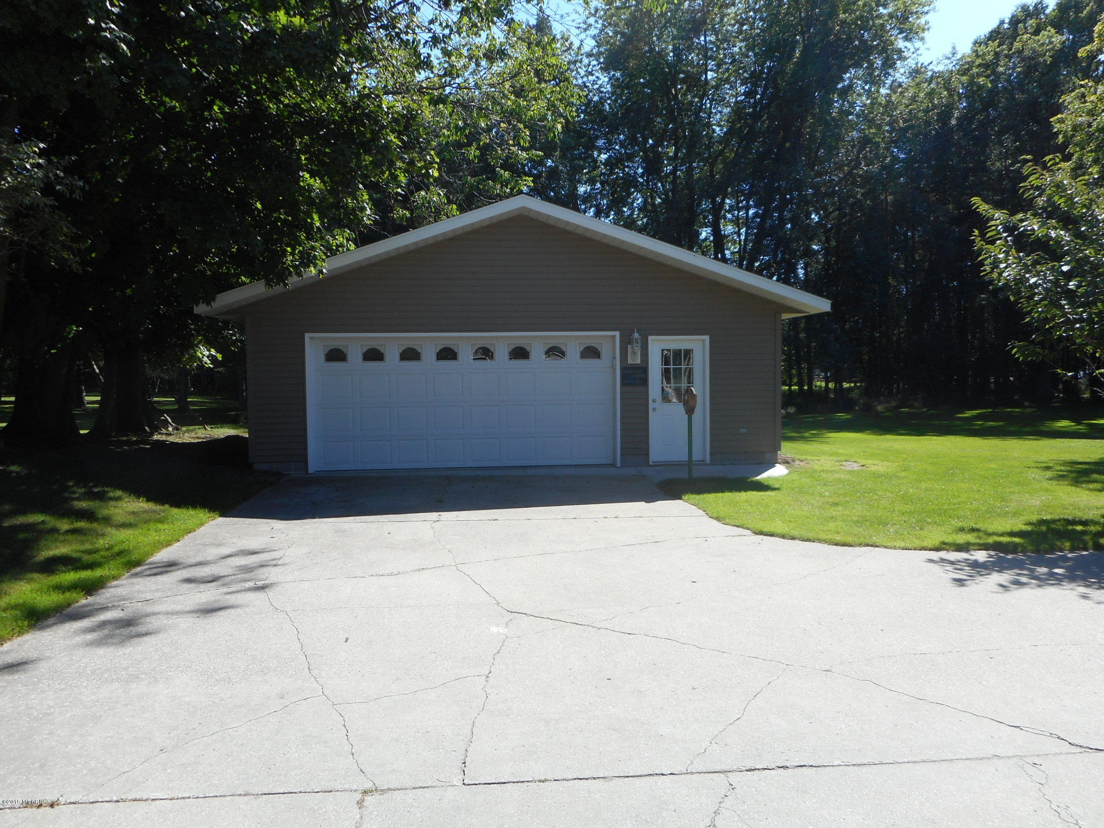581 8th Street Manistee, MI 49660 - Photo 46 of 48 DSCN1577