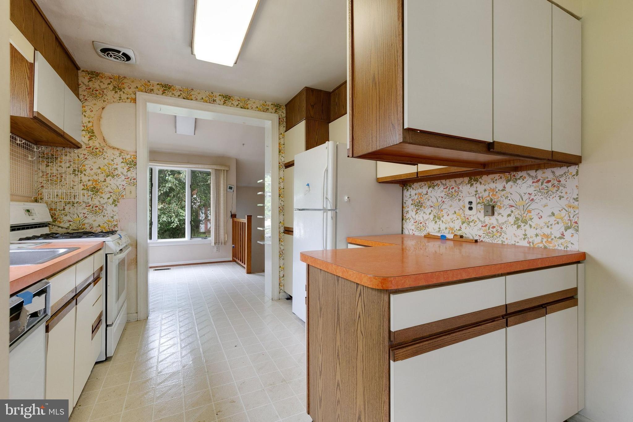 3916 Wendy Lane Silver Spring, MD 20906 - Photo 15 of 54