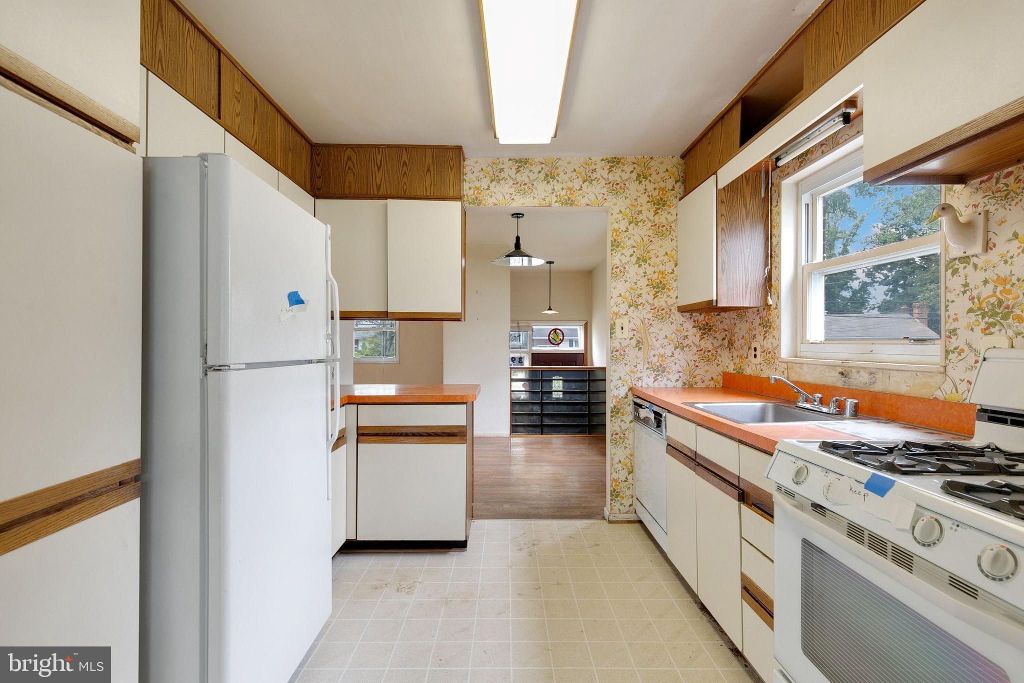 3916 Wendy Lane Silver Spring, MD 20906 - Photo 18 of 54