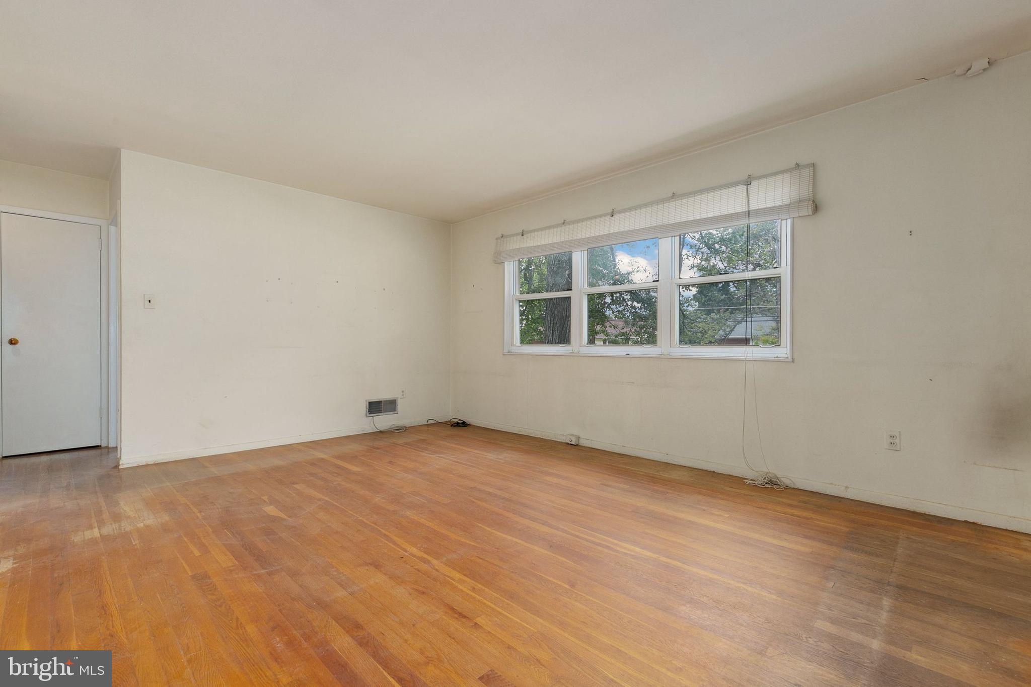 3916 Wendy Lane Silver Spring, MD 20906 - Photo 8 of 54