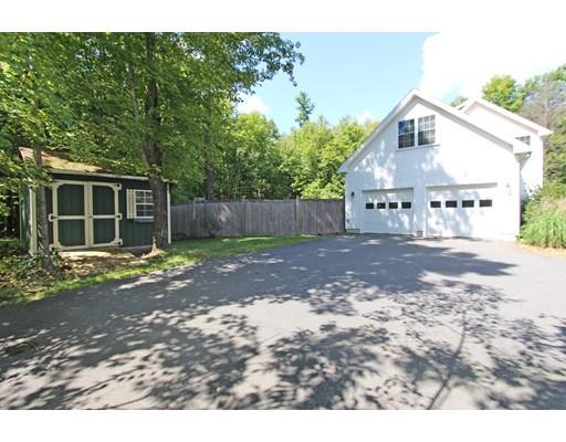 113 Gulf Road Belchertown, MA 01007 - Photo 4 of 36 Gallery Image 4