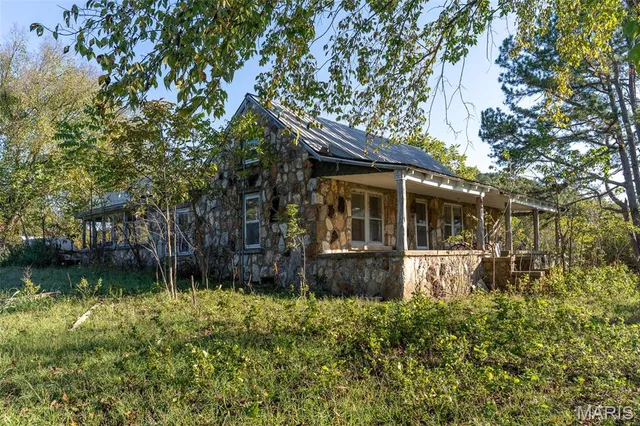 $4,500,000 | 4495 County Road 405, Alton, MO 65606