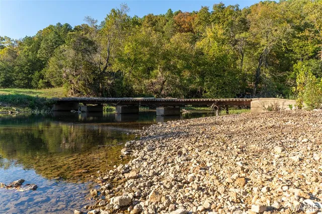 $4,500,000 | 4495 County Road 405, Alton, MO 65606