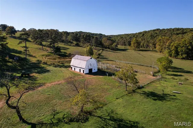 $4,500,000 | 4495 County Road 405, Alton, MO 65606