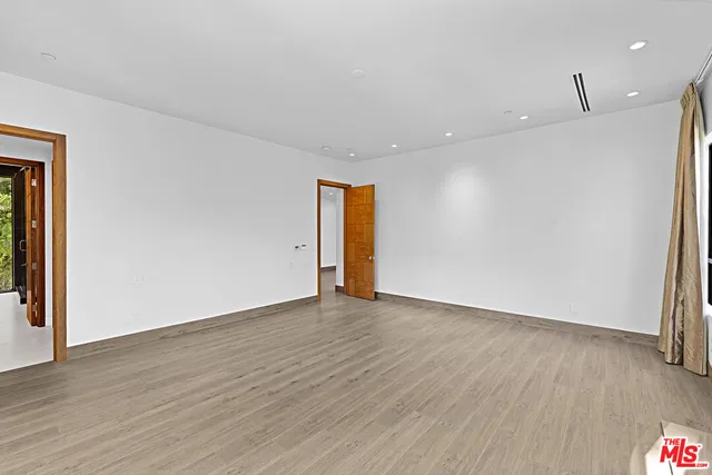 a view of walk in closet