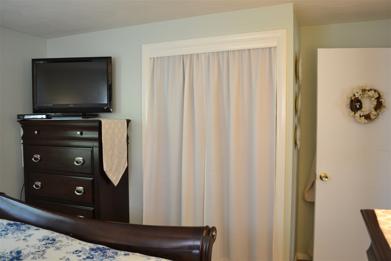 354 Winnacunnet Road Hampton, NH 03842 - Photo 16 of 31