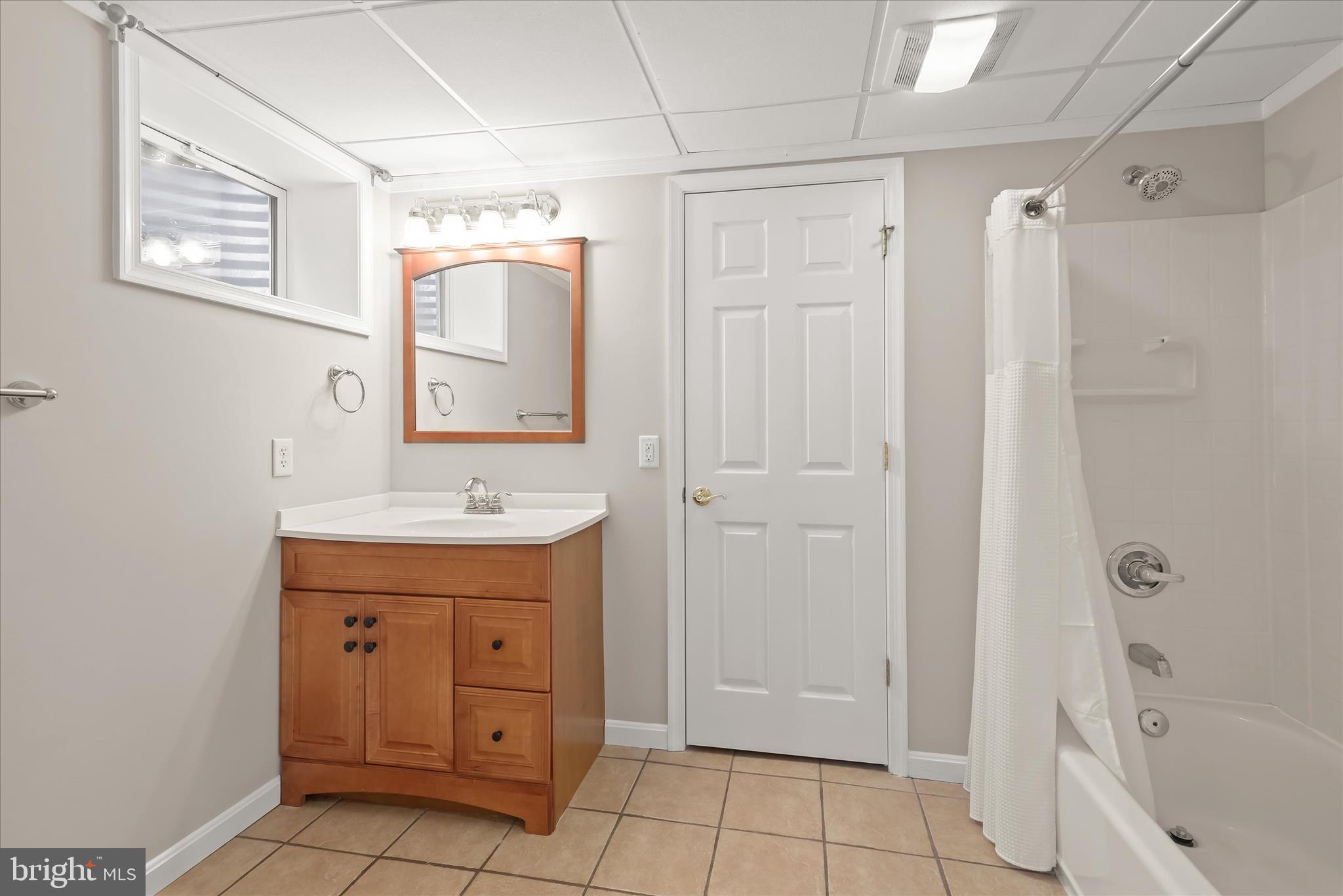 2616 Quebec School Road Middletown, MD 21769 - Photo 42 of 133 Full Bath