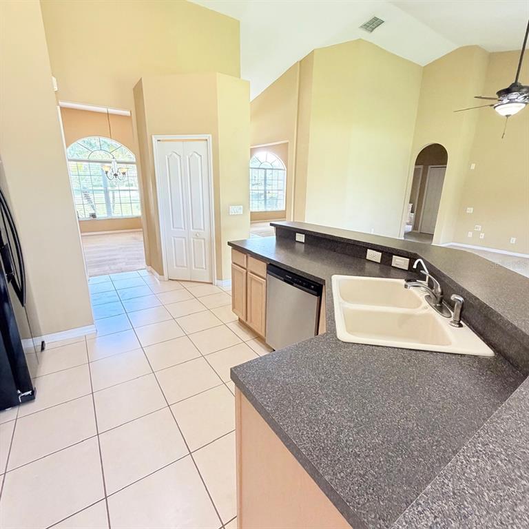 561 Strathclyde Court Apopka, FL 32712 - Photo 11 of 24