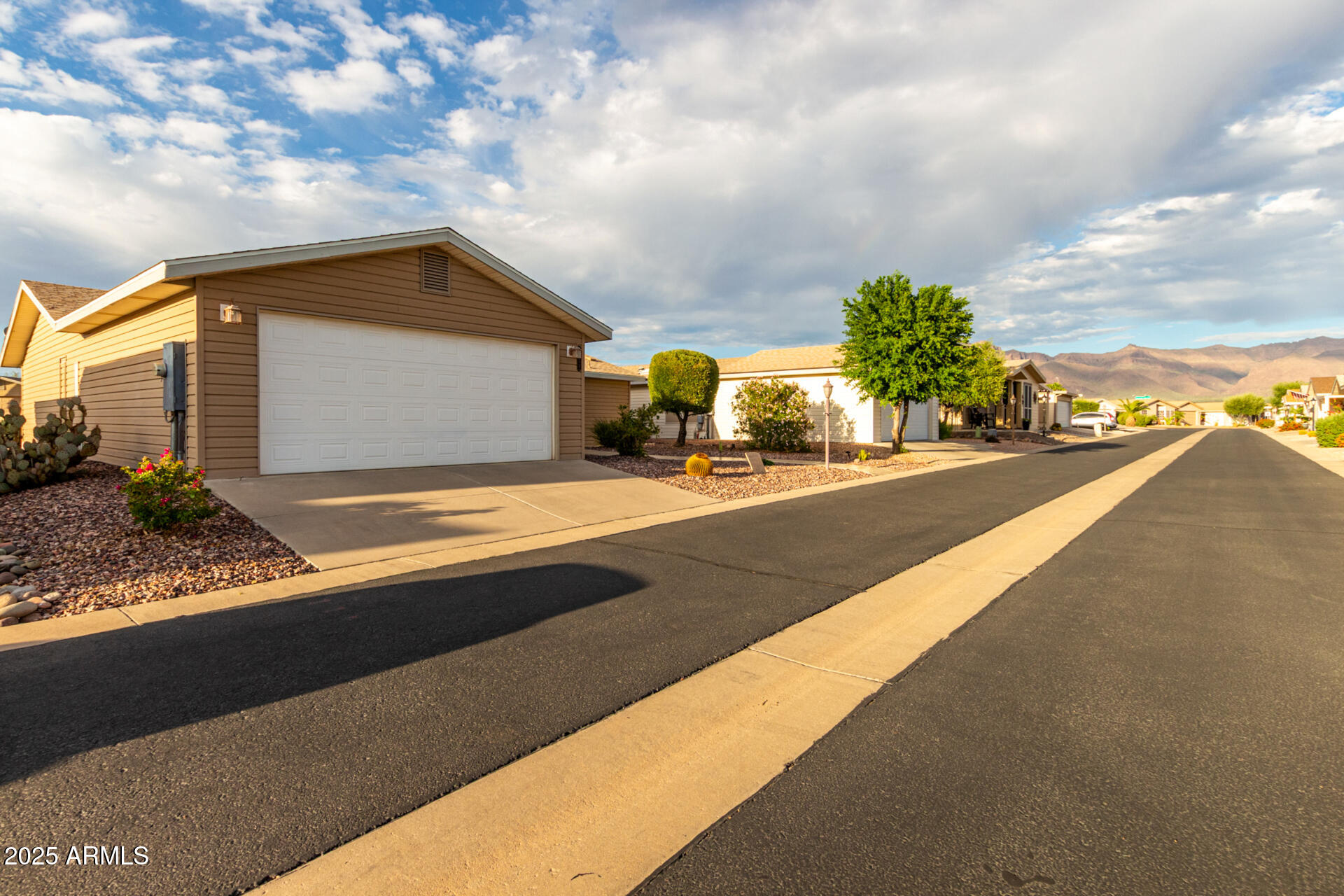 3301 South Goldfield Road, Unit 4053 Apache Junction, AZ 85119 - Photo 15 of 35 3301 S Goldfield Rd #4053