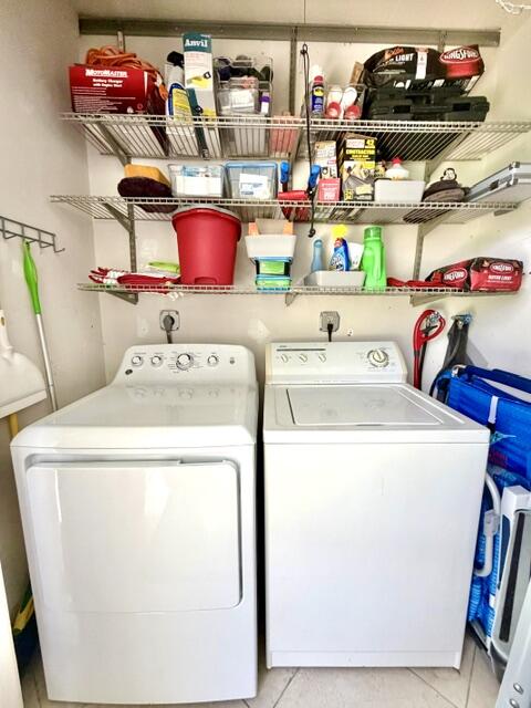 22148 Palms Way, Unit 101 Boca Raton, FL 33433 - Photo 32 of 41 Laundry closet