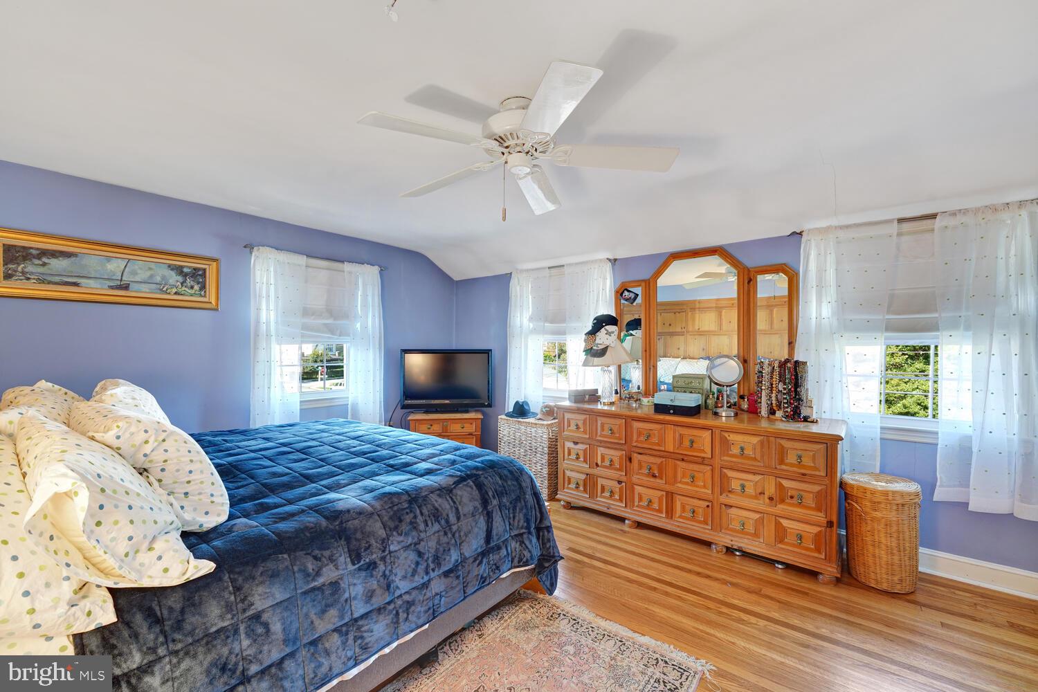 653 Malvern Road Ardmore, PA 19003 - Photo 14 of 33 Master Bedroom