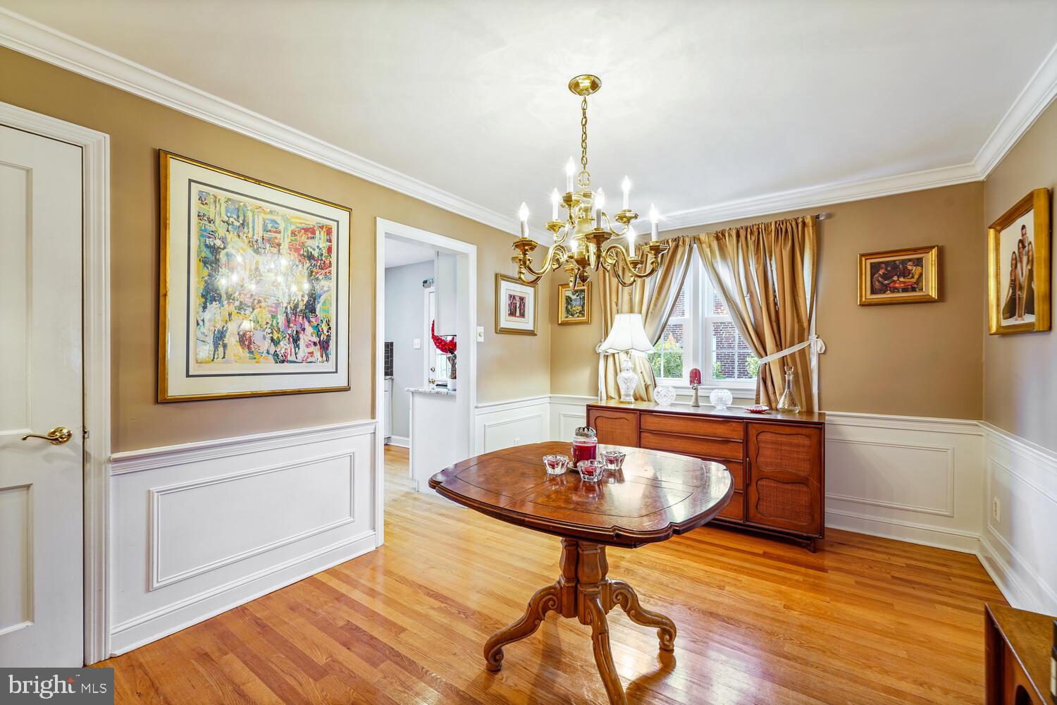 653 Malvern Road Ardmore, PA 19003 - Photo 9 of 33 Dining Room
