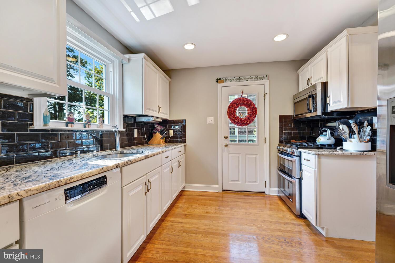 653 Malvern Road Ardmore, PA 19003 - Photo 10 of 33 Kitchen