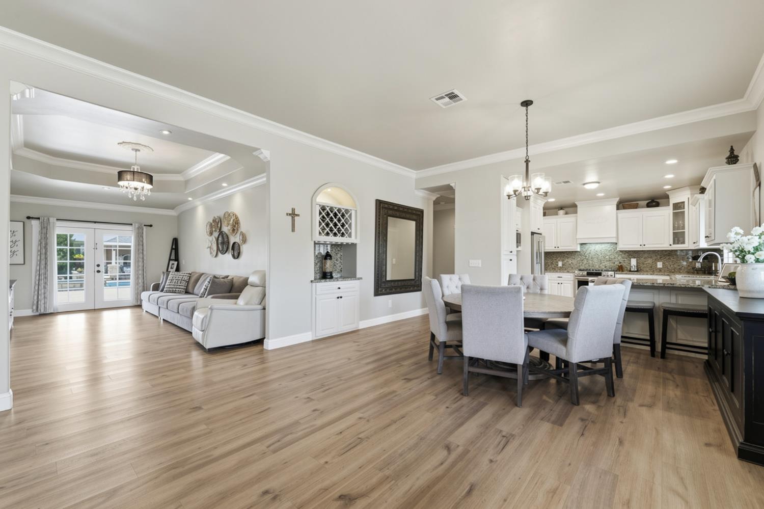 2837 Geer Road Hughson, CA 95326 - Photo 11 of 83