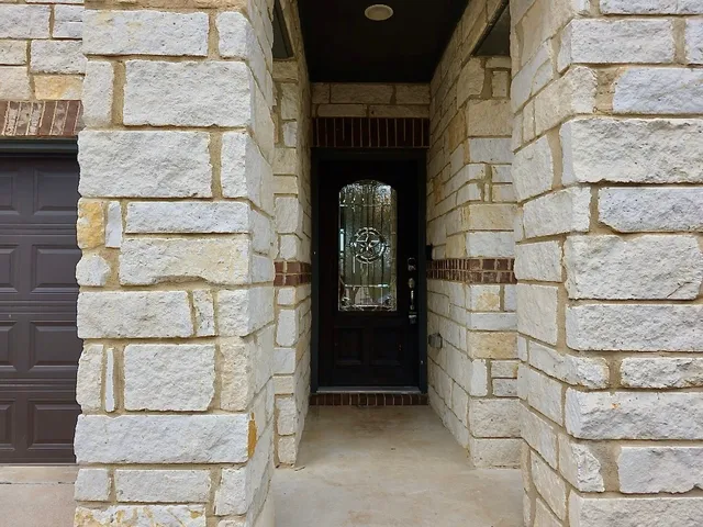 $2,150 | 11724 Offaly Drive, Austin, TX 78653