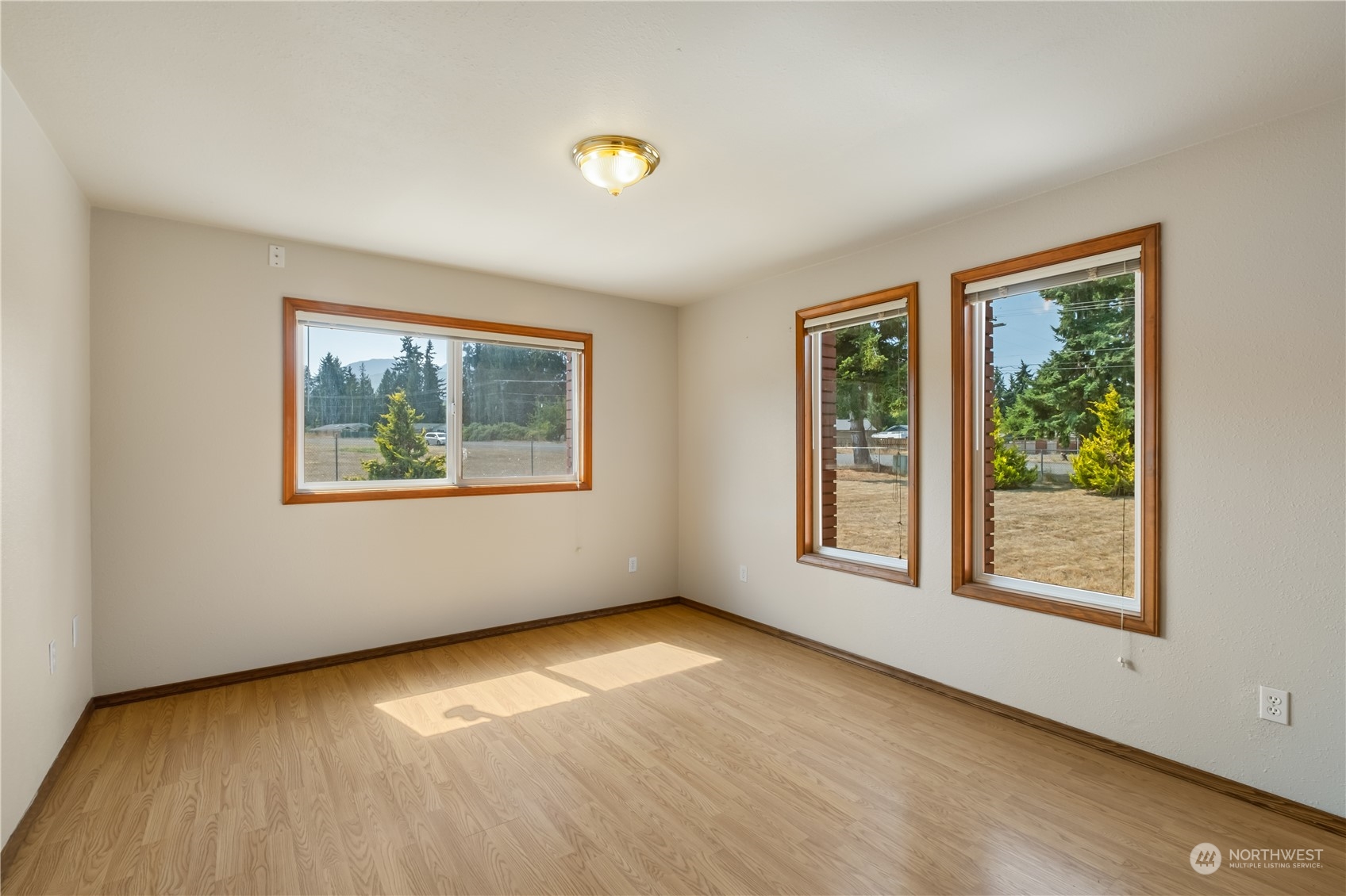 661 Mt Pleasant Road Port Angeles, WA 98362 - Photo 14 of 39 Gallery Image 14