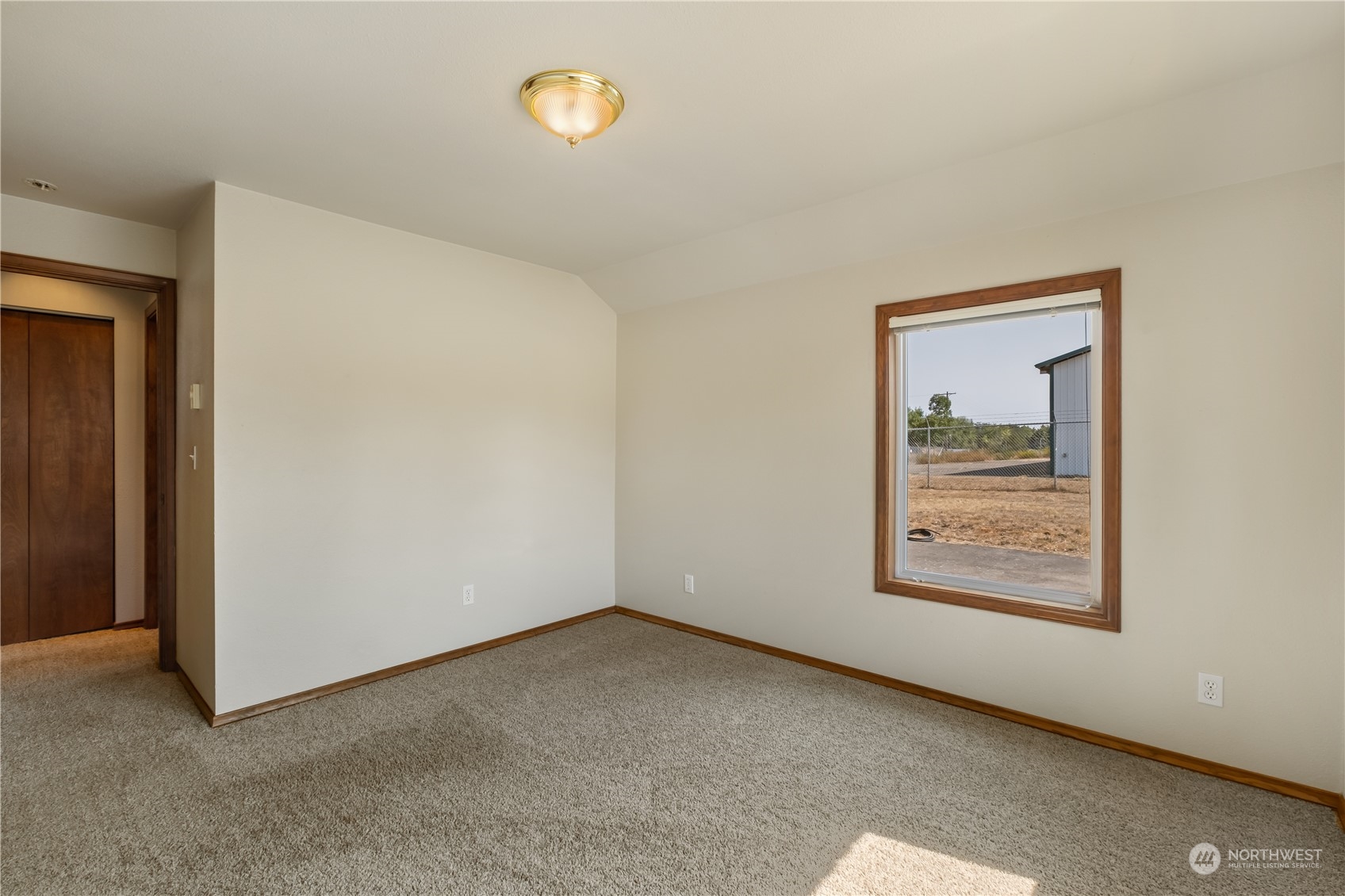 661 Mt Pleasant Road Port Angeles, WA 98362 - Photo 17 of 39 Gallery Image 17