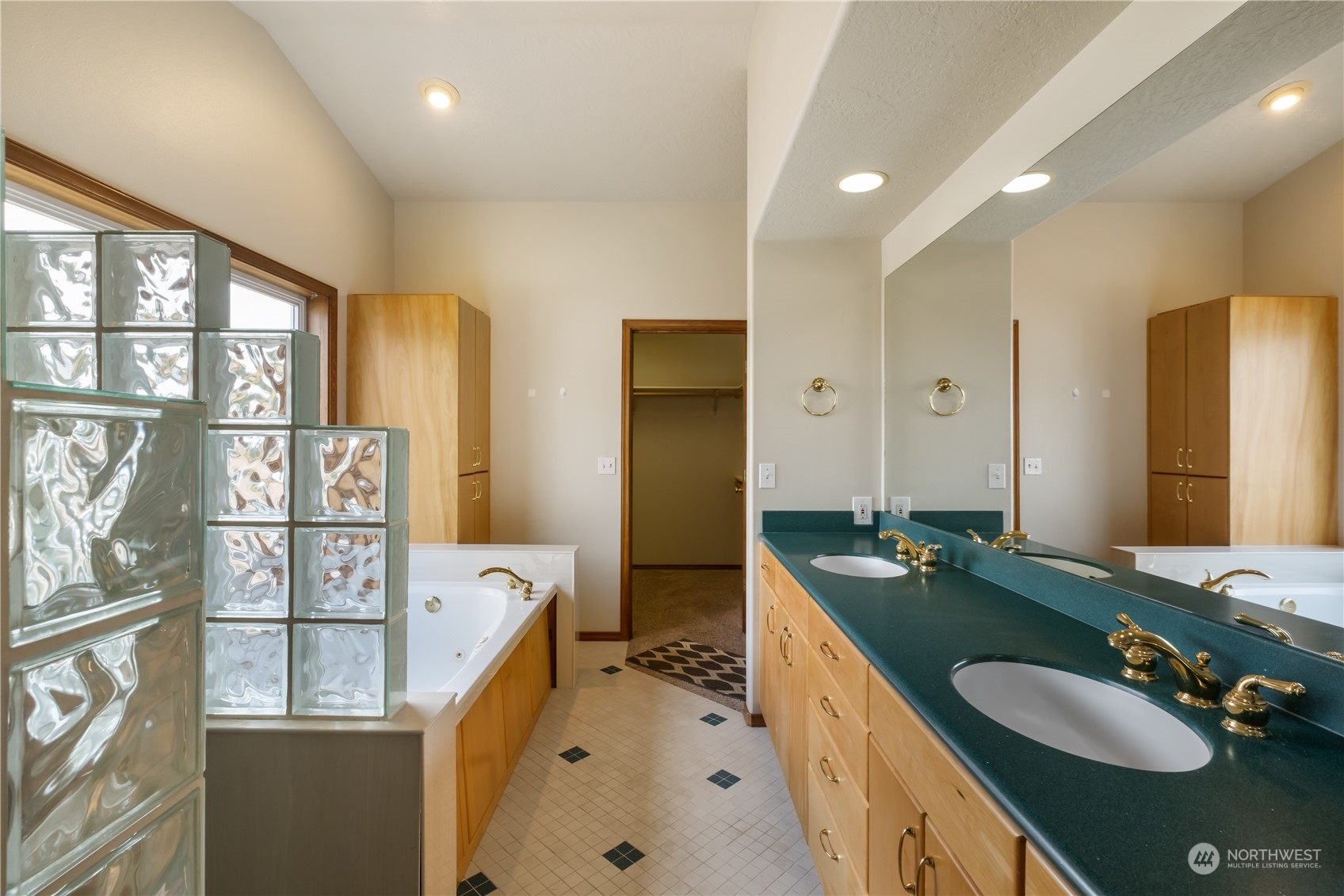 661 Mt Pleasant Road Port Angeles, WA 98362 - Photo 23 of 39 Gallery Image 23
