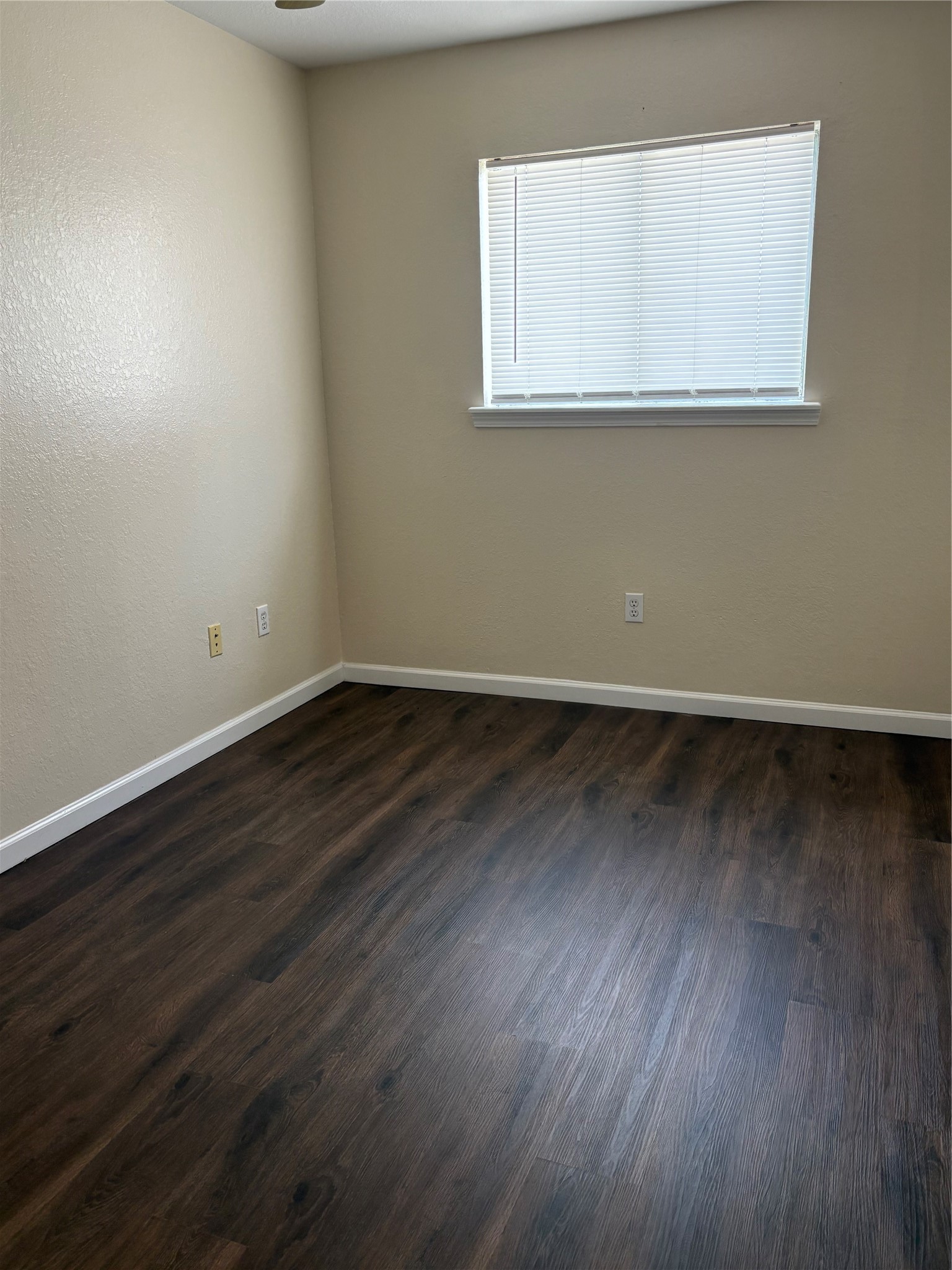 101 Hospital Drive, Unit 1 Angleton, TX 77515 - Photo 14 of 15