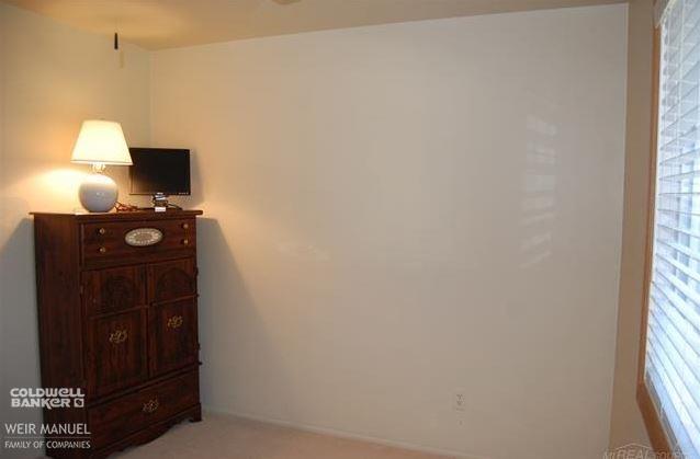 886 Beryl Court Rochester Hills, MI 48307 - Photo 18 of 33