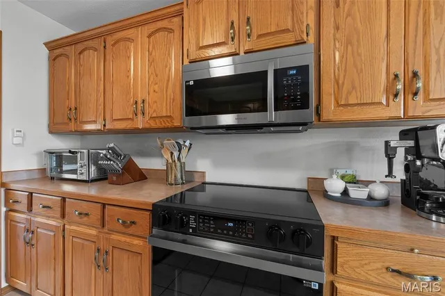 $370,000 | 1601 Watson Drive, Jackson, MO 63755