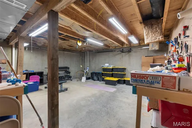 $370,000 | 1601 Watson Drive, Jackson, MO 63755