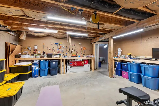 $370,000 | 1601 Watson Drive, Jackson, MO 63755