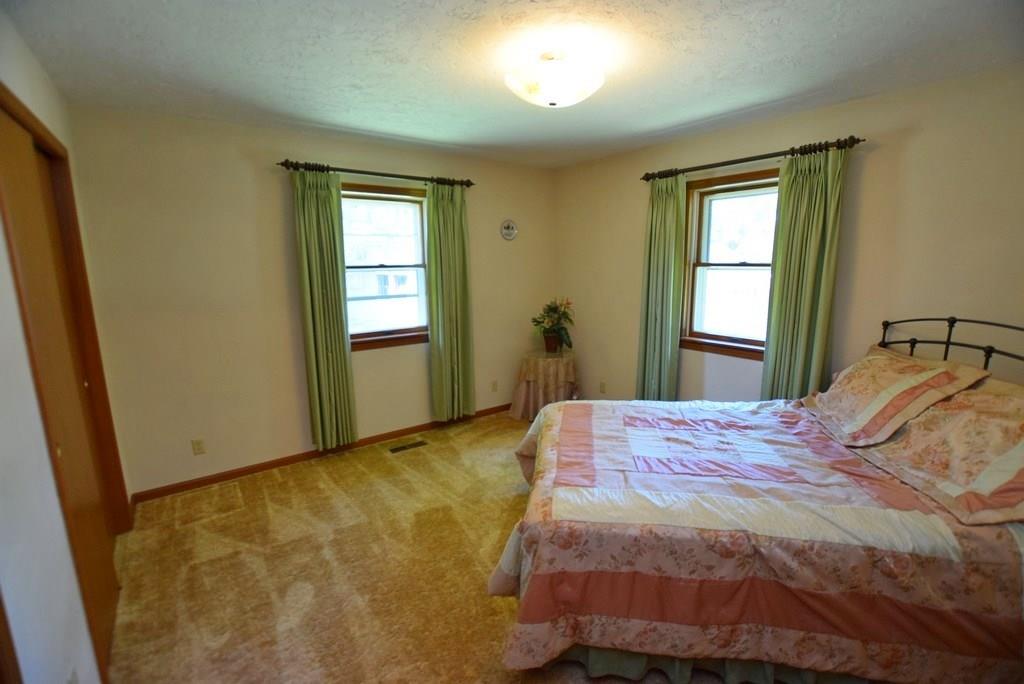 552 South Pendleton Avenue Pendleton, IN 46064 - Photo 16 of 27