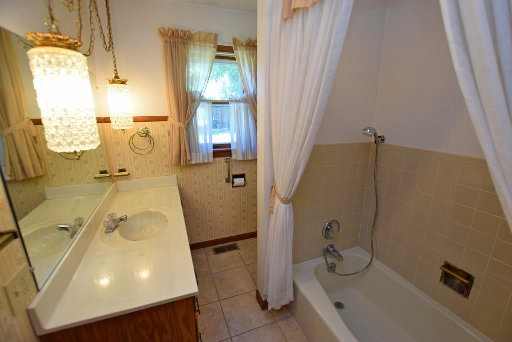 552 South Pendleton Avenue Pendleton, IN 46064 - Photo 19 of 27