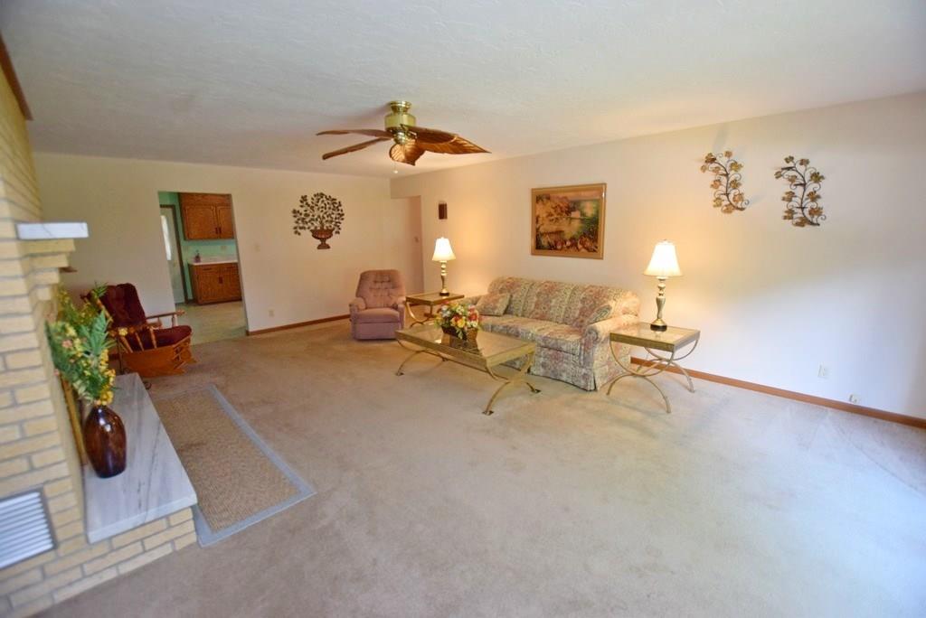 552 South Pendleton Avenue Pendleton, IN 46064 - Photo 8 of 27