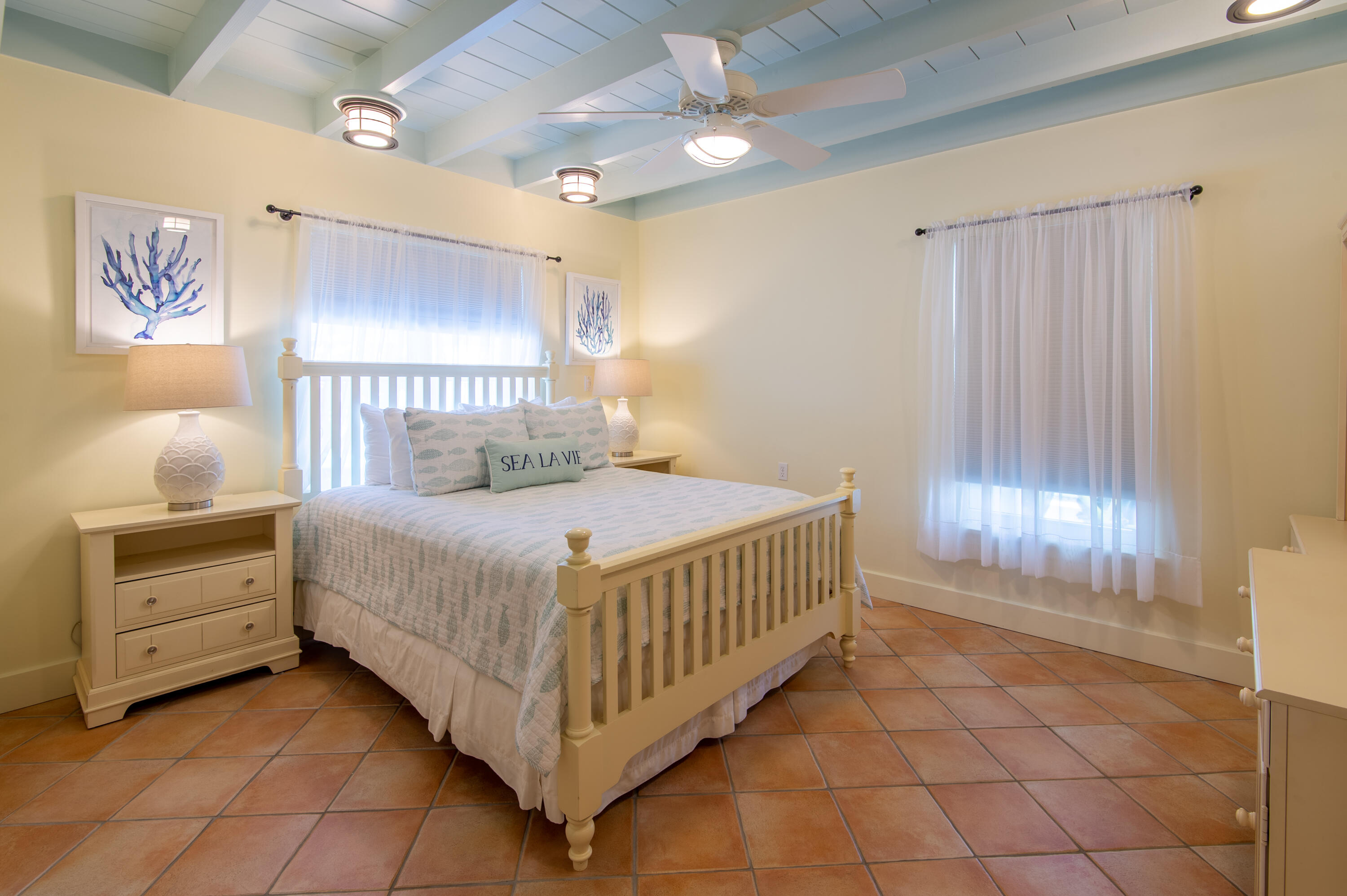 11322 3rd Avenue Marathon, FL 33050 - Photo 26 of 39 a bedroom with a bed and a window