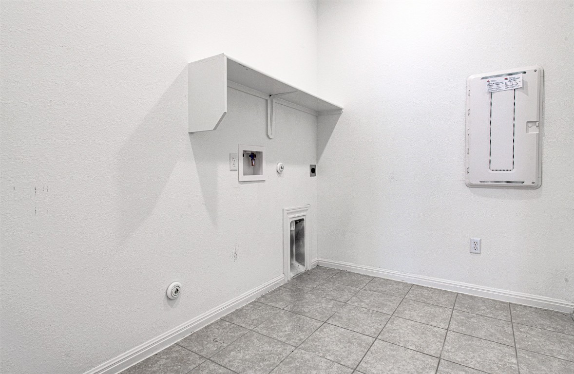 169 Slenderleaf Drive Marble Falls, TX 78654 - Photo 9 of 24