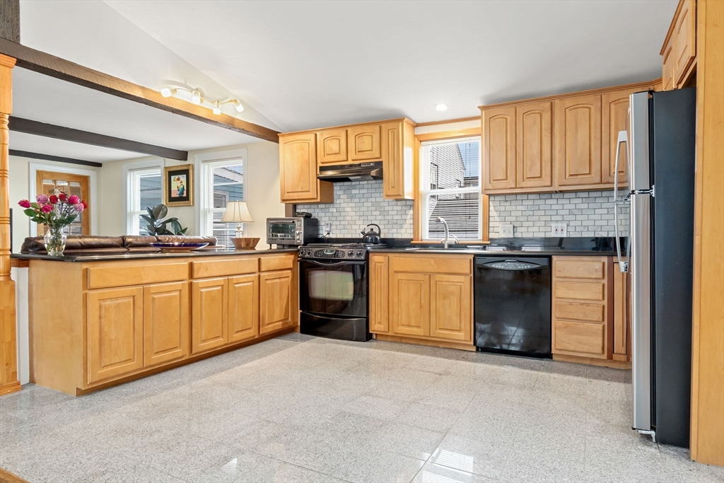 65 Buffum Street Salem, MA 01970 - Photo 15 of 35 Gallery Image 15