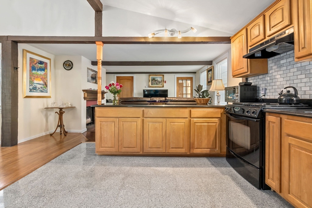 65 Buffum Street Salem, MA 01970 - Photo 16 of 35 Gallery Image 16