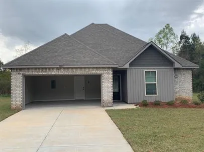 $1,725 | 19187 Weinberger Road, Ponchatoula, LA 70454