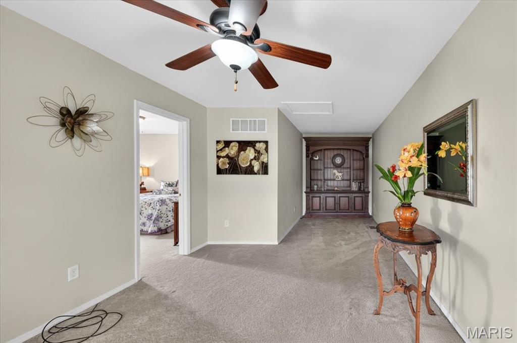 160 Hunters Run Court Eureka, MO 63025 - Photo 10 of 18