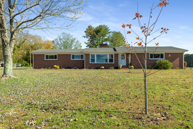 $324,999 | 3564 Smithville Highway, McMinnville, TN 37110