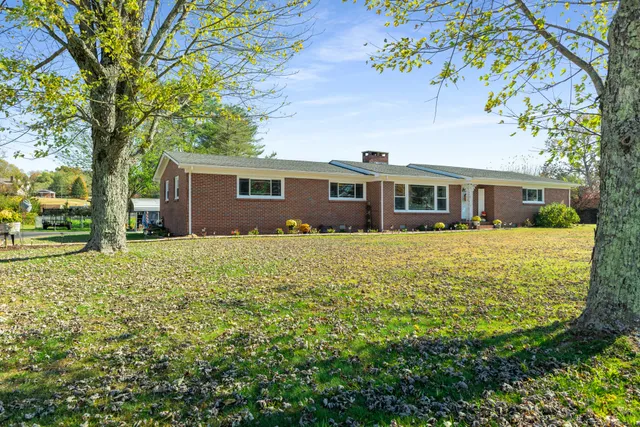 $324,999 | 3564 Smithville Highway, McMinnville, TN 37110