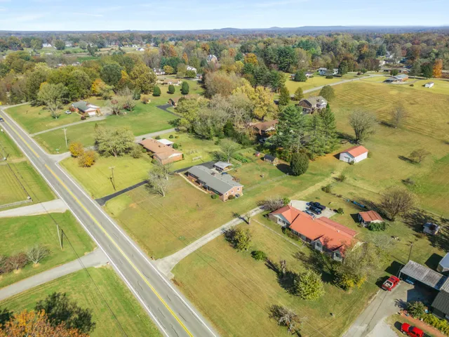 $324,999 | 3564 Smithville Highway, McMinnville, TN 37110