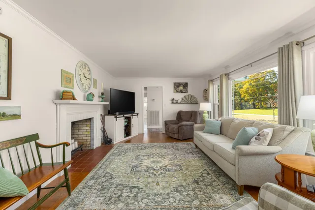 $324,999 | 3564 Smithville Highway, McMinnville, TN 37110