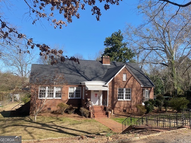 a view of a house with a patio