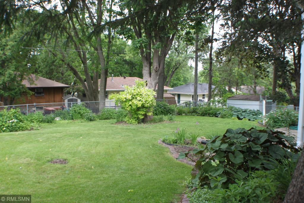 2339 11th Avenue Northwest Rochester, MN 55901 - Photo 2 of 24 Gallery Image 2