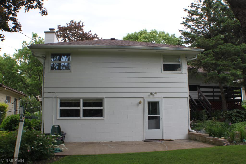 2339 11th Avenue Northwest Rochester, MN 55901 - Photo 5 of 24 Gallery Image 5