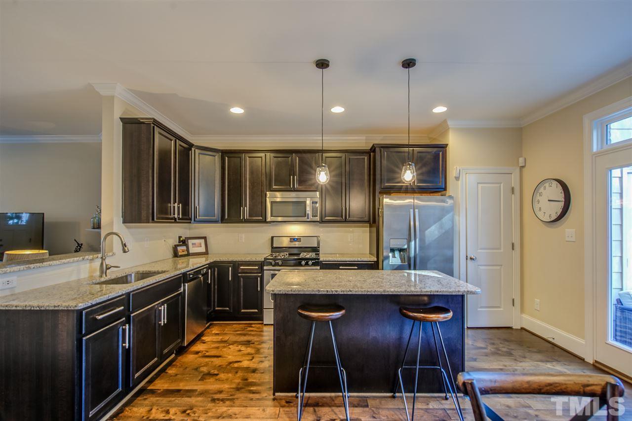 530 Ledbetter Court Raleigh, NC 27608 - Photo 11 of 29