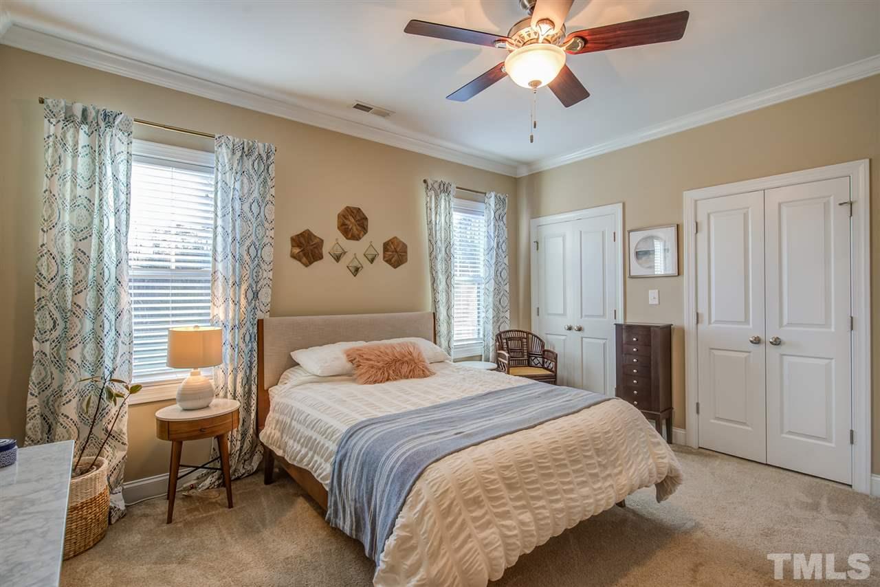 530 Ledbetter Court Raleigh, NC 27608 - Photo 21 of 29