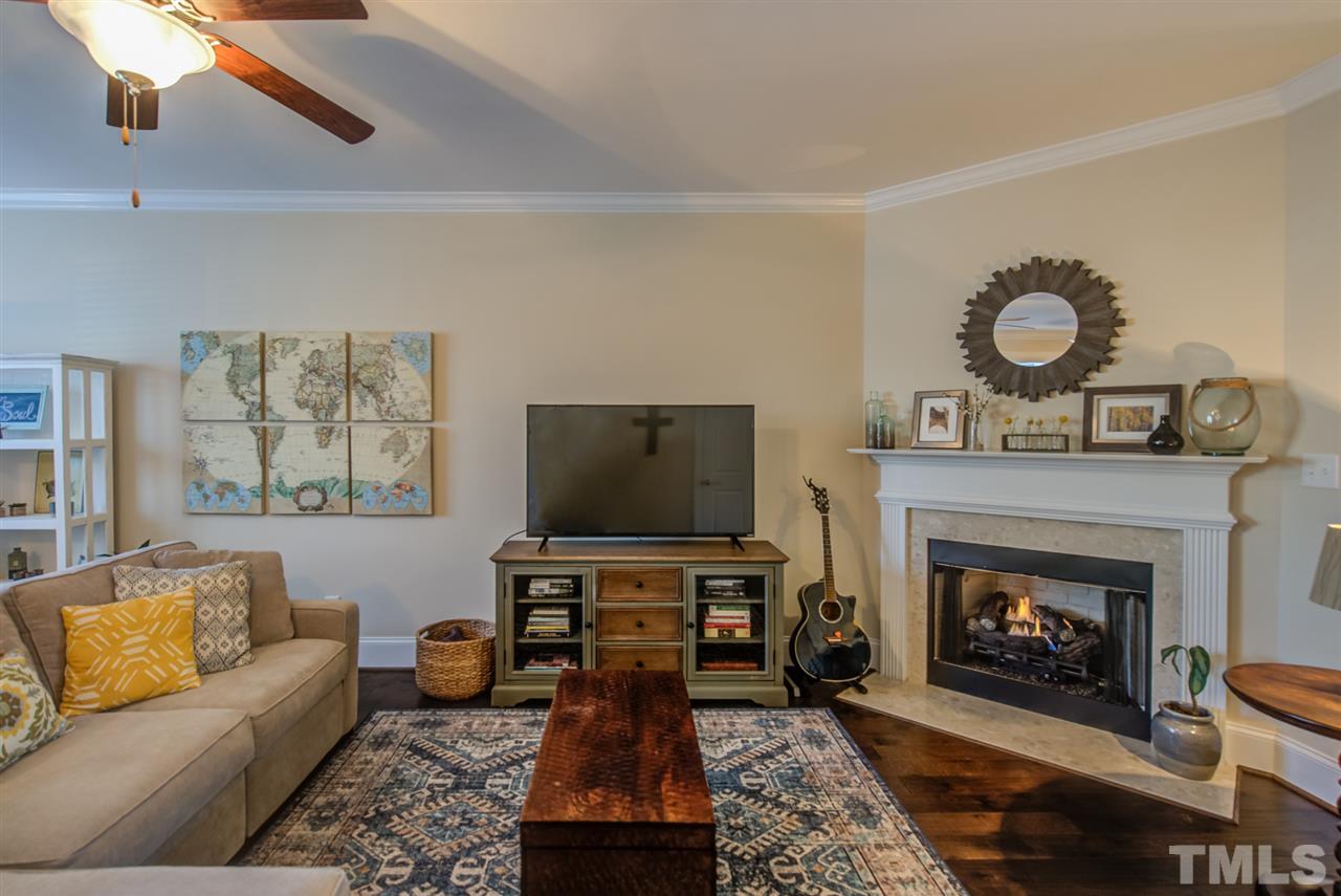 530 Ledbetter Court Raleigh, NC 27608 - Photo 7 of 29