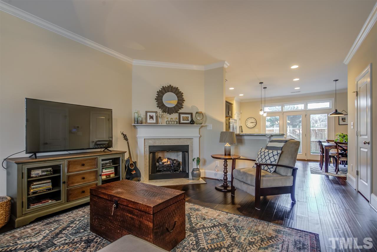 530 Ledbetter Court Raleigh, NC 27608 - Photo 8 of 29