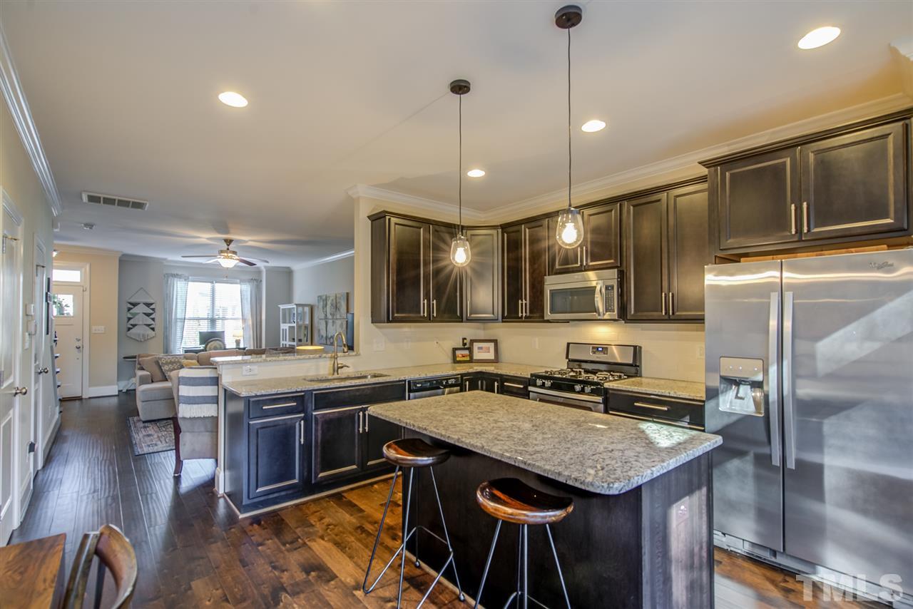 530 Ledbetter Court Raleigh, NC 27608 - Photo 9 of 29