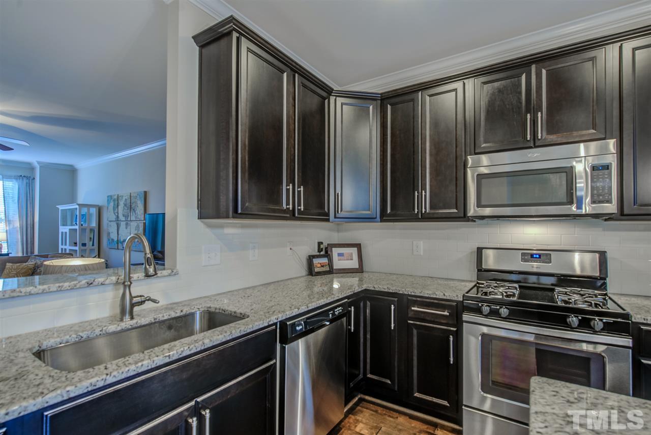 530 Ledbetter Court Raleigh, NC 27608 - Photo 10 of 29